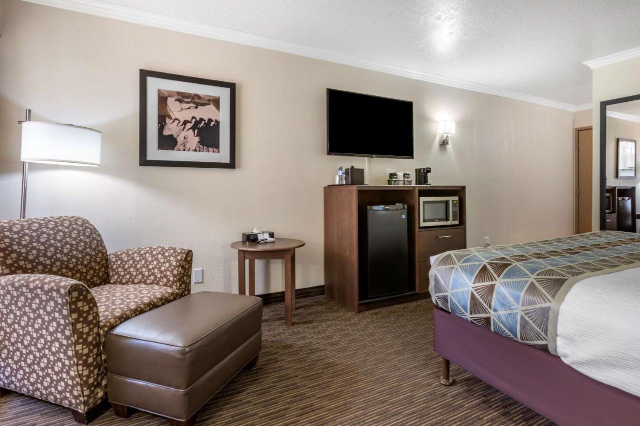 Best Western Airport Albuquerque Innsuites Hotel & Suites Exteriör bild