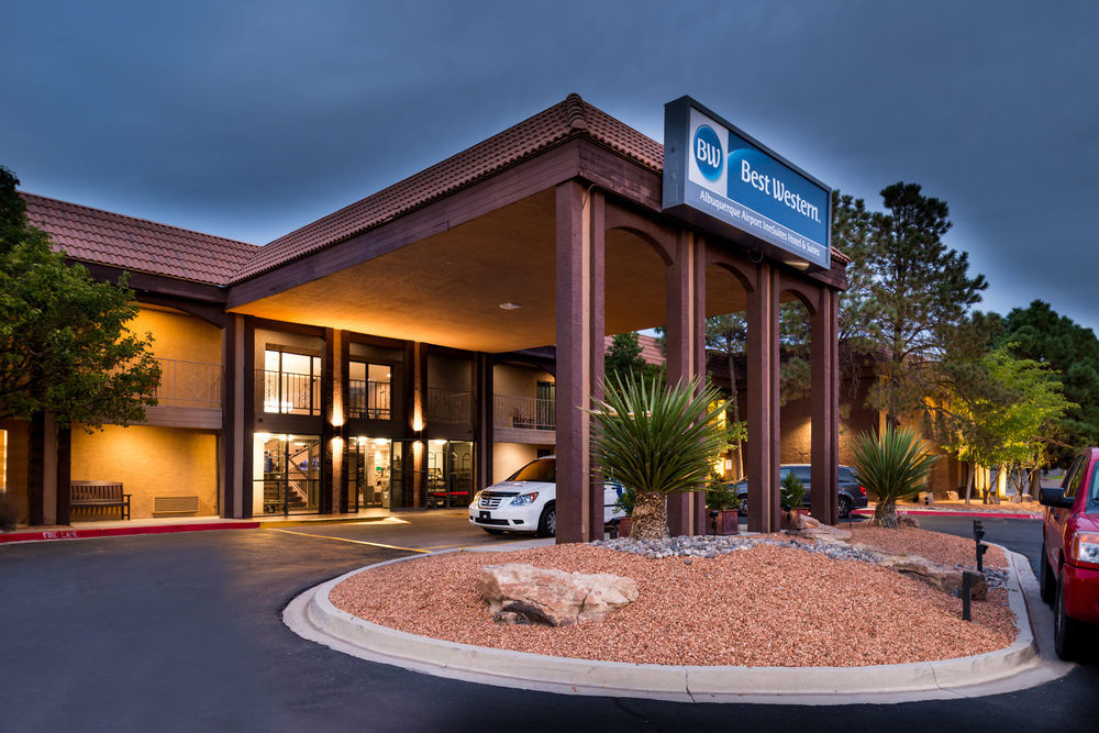Best Western Airport Albuquerque Innsuites Hotel & Suites Exteriör bild