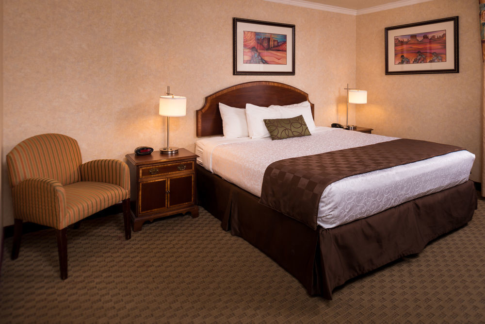 Best Western Airport Albuquerque Innsuites Hotel & Suites Exteriör bild